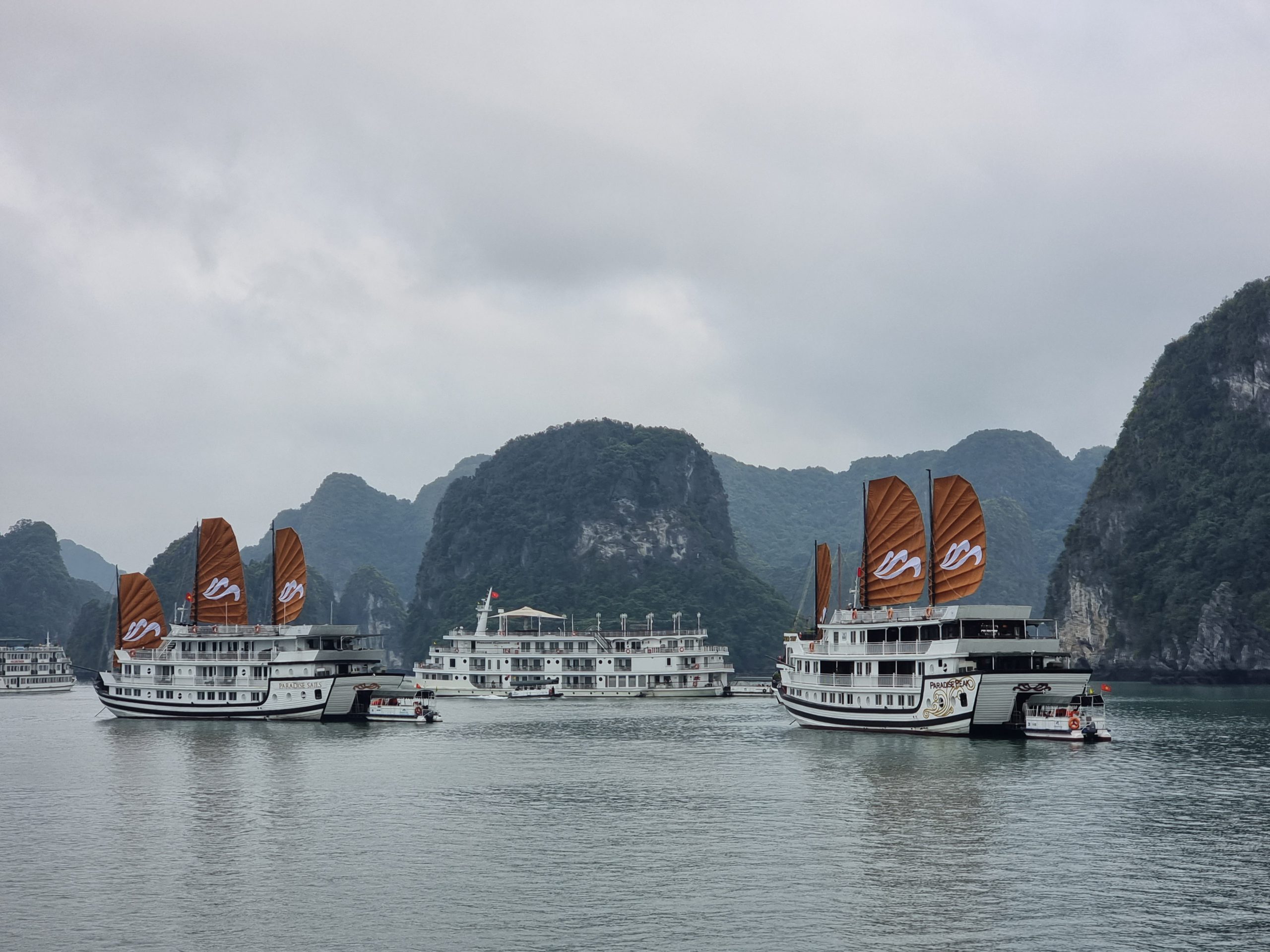 Ha Long Bay